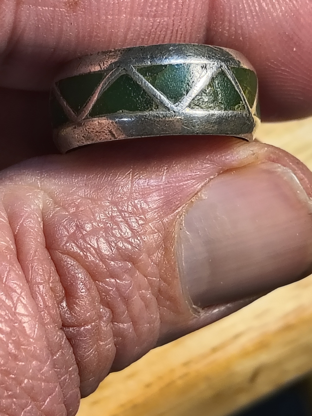 Antique Handmade Green Turquoise Inlay Zuni Sterling Band Unsigned Native Americ